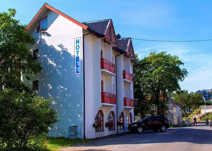 Nordis Lofoten 3* סבולבאר